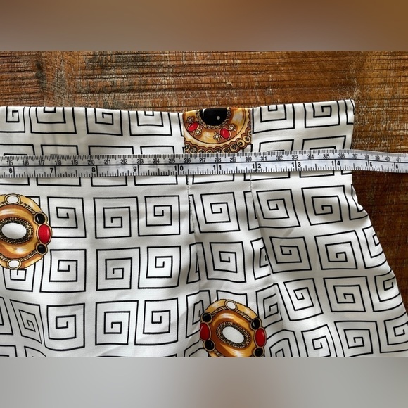 VINTAGE Labyrinth Brooch Pencil Skirt - Picture 8 of 12